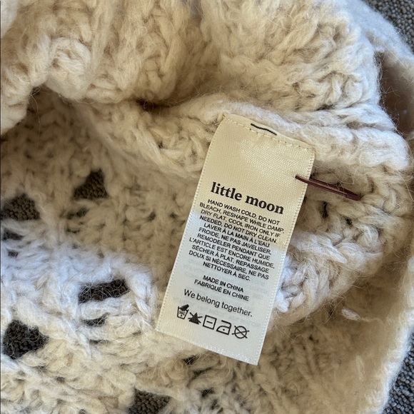 Little Moon Rosella Sweater | Ivory - Picture 9 of 12